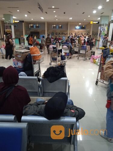 JASA POLES LANTAI SEGALA JENIS LANTAI DI LUMAJANG ,JEMBER, BONDOWOSO