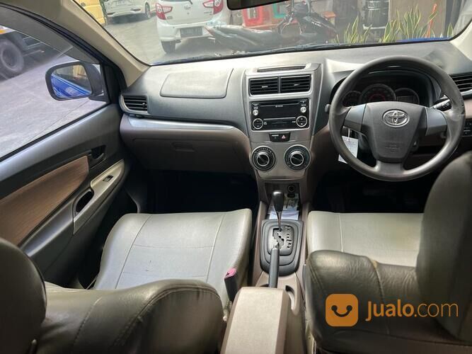 Toyota Avanza G AT 1.3 2015 Biru Istimewa