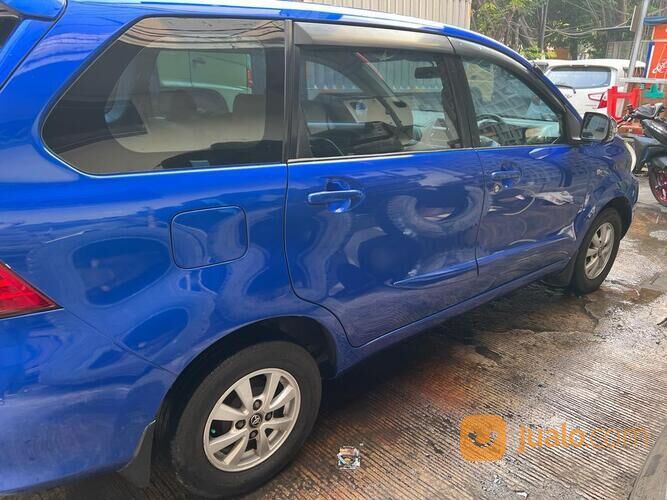 Toyota Avanza G AT 1.3 2015 Biru Istimewa