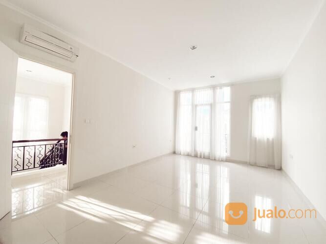 Rumah Cluster Pelican Barat Type Hook Gading Serpong Tangerang