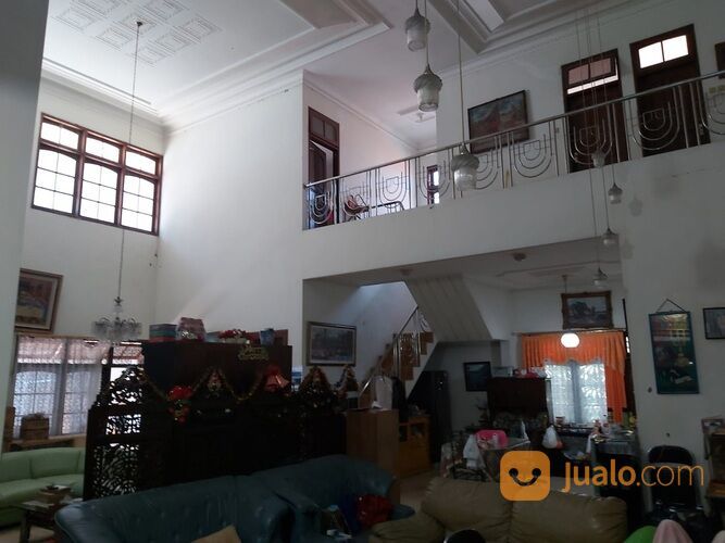 Rumah JL MANYAR KARTIKA VI Surabaya