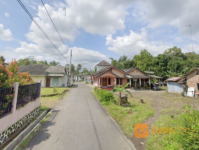 Tanah Area Mertoyudan Dekat SPBU Japunan, Akses Mobil Lancar