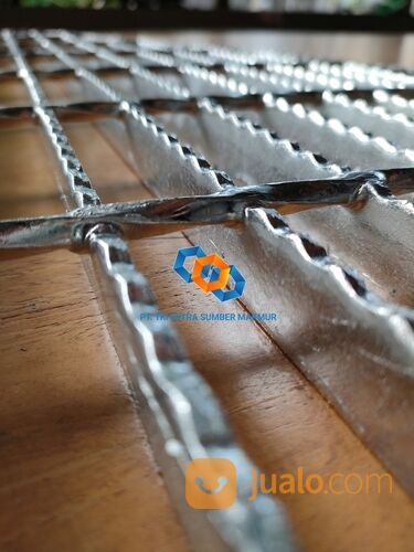 GRATING STEEL KUAT ANTI KARAT DAN TAHAN LAMA TERSEDIA UKURAN STANDAR DAN UKURAN COSTUM