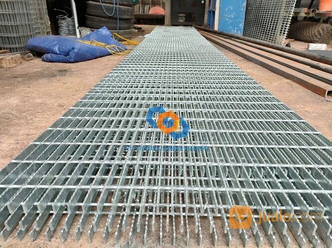 GRATING STEEL KUAT ANTI KARAT DAN TAHAN LAMA TERSEDIA UKURAN STANDAR DAN UKURAN COSTUM