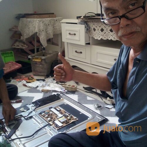 Service tv lcd dan tv led cipondoh