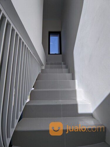 Rumah 2 Lantai Udara Segar di Kota Bandung