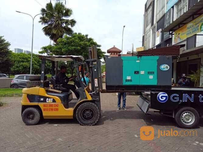 SEWA FORKLIFT GADING SERPONG