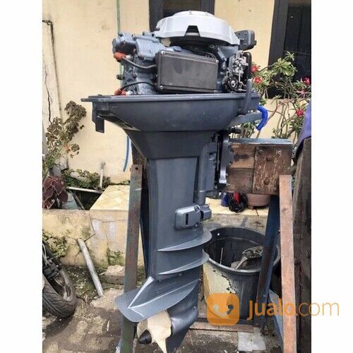 Mesin tempel outboard speed boat perahu jukung kapal yamaha
