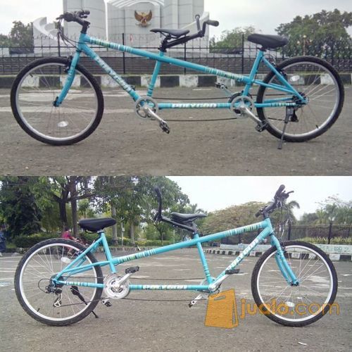 Sepeda Tandem / berdua / pantai Polygon Impression