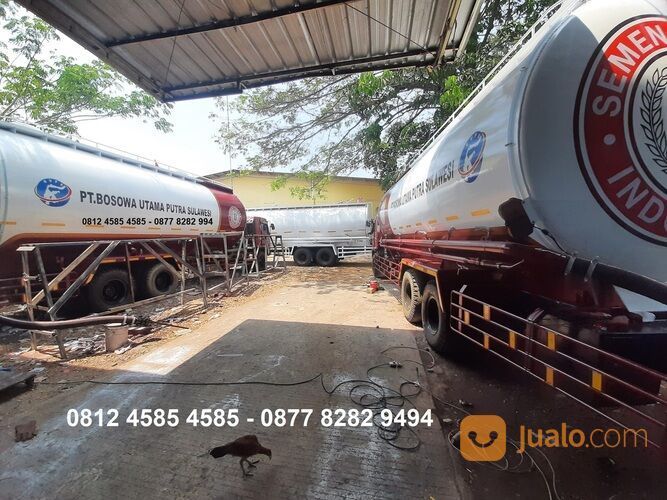 Tangki Truk Hiblow Tangki Semen Curah Tangki Fly Ash Tangki Semen Kapur