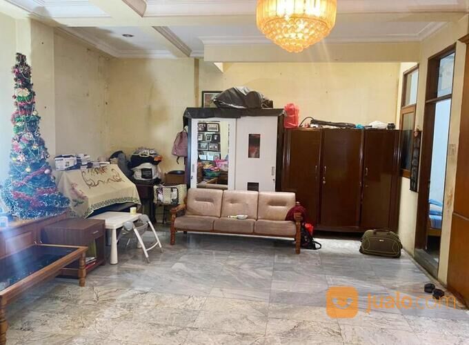 Rumah 2 lantai luas 240m2 type 5KT, Perumahan Eramas 2000 Cakung Jakarta Timur