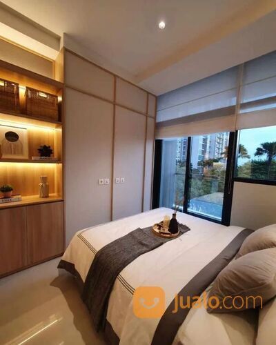 Apartemen Ciputra World Mall Tower Vertu 700Jtan Mewah Full Furnish Connect CW Surabaya