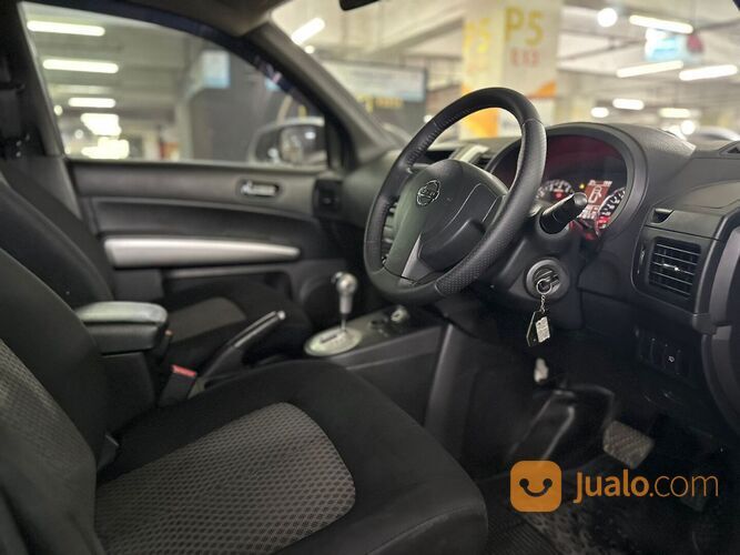 Nissan Xtrail 2.5 ST matic 2012 AT 2013 XT CRV Cx5