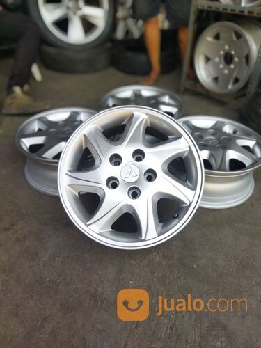Velg oem original Mitsubishi kuda grandia