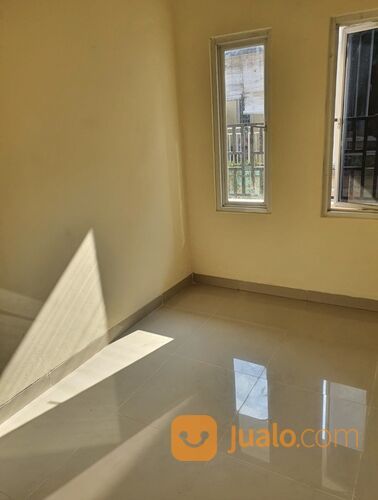 Rumah Second 1,2 Milyar di jakarta timur