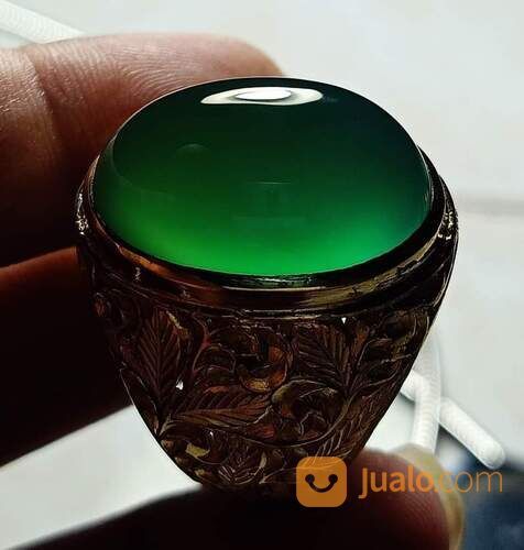 Batu Bacan Doko Giwang HQ BC055 Material Coklat Terbaik Ikatan Perak Kokoh