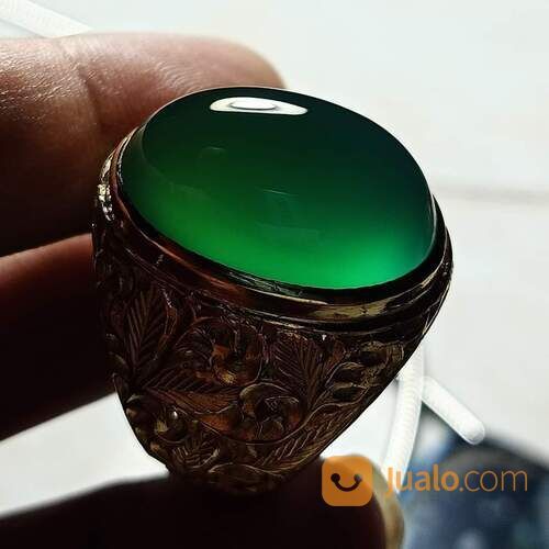 Batu Bacan Doko Giwang HQ BC055 Material Coklat Terbaik Ikatan Perak Kokoh