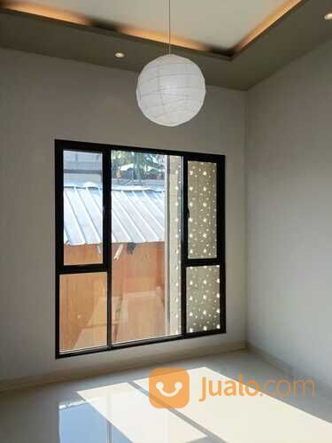 rumah 2 lantai belakang universitas indonesia dekat stasiun ui depok