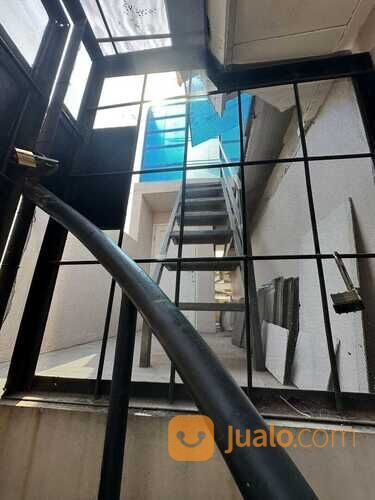 Rumah 2 Lantai Cluster Tesla Scientia Gading Serpong