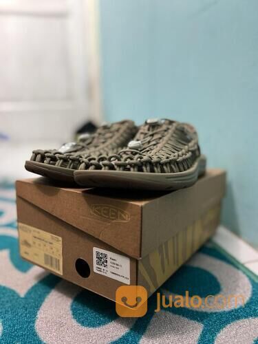 SEPATU SANDAL KEEN UNEEK TIMBERWOLF