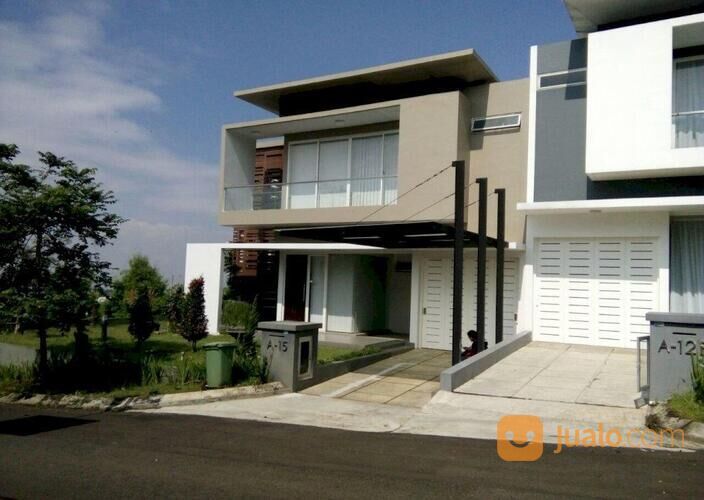 Rumah Mewah Cluster Green Hill Dago Ciumbuleuit