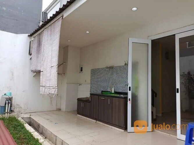 Rumah 2 Lantai Sakura Regency 3 Kota Bekasi