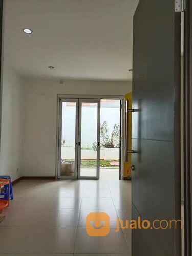 Rumah 2 Lantai Sakura Regency 3 Kota Bekasi