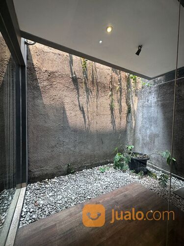 Rumah Cluster Ozone Residence Veteran Bintaro Jakarta Selatan