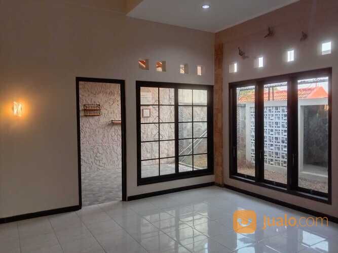 Rumah cluster di sawunggaling banyumanik