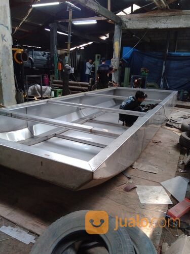 Hovercraft dan Airboat buatan Indonesia