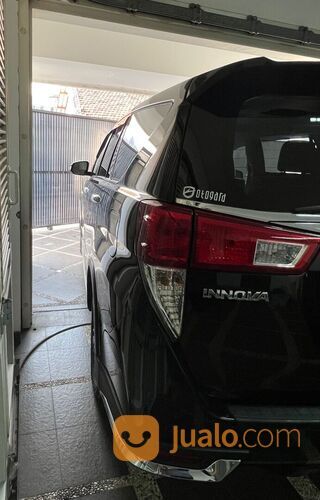 Toyota Kijang Innova Venturer 2.0 Bensin 2017