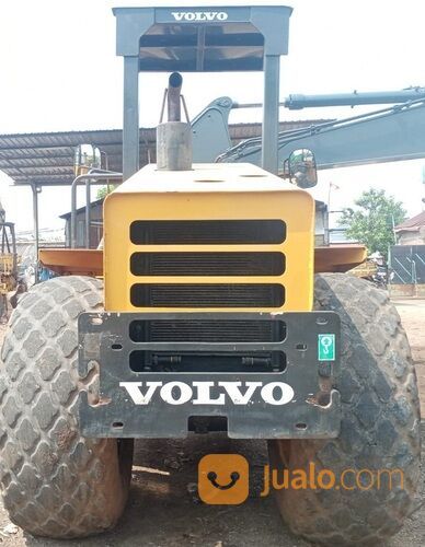 Unit Compactor / Vibro Volvo SD100 Tahun 2011