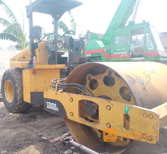 Unit Compactor / Vibro Volvo SD100 Tahun 2011