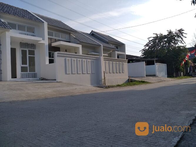 rumah murah dan strategis di perumahan citra permata regency cikampek