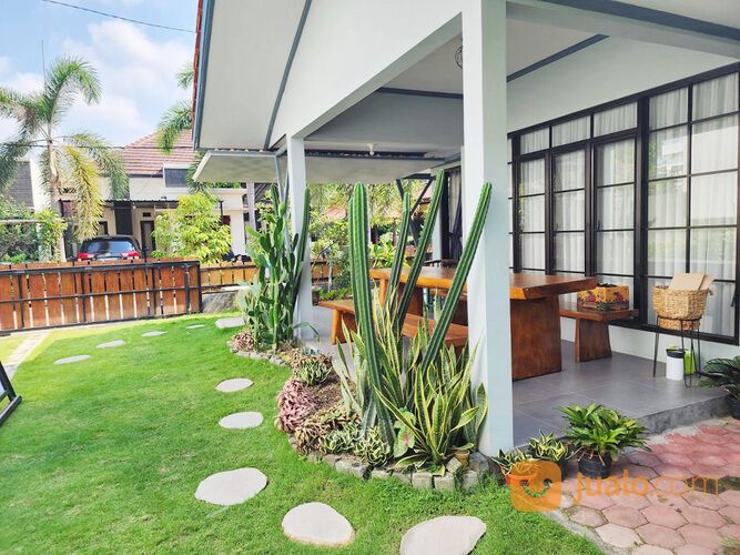 Rumah di Kota Mataram Dekat RSUD Provinsi NTB, Pasar Abian Tubuh, Lotte Grosir Mataram