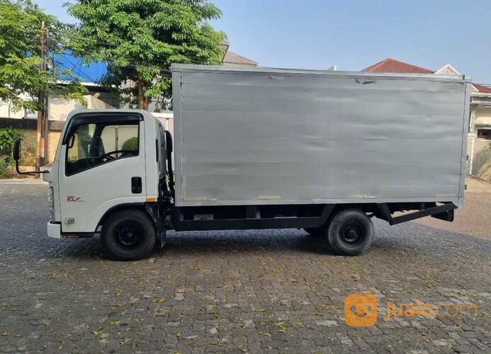 Isuzu elf engkel long seri NLR55TLX