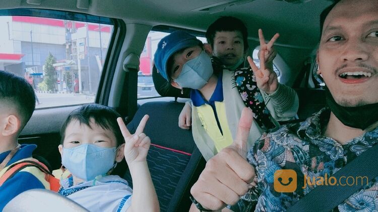 Antar jemput sekolah karyawan