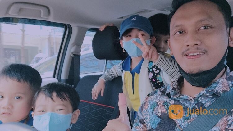 Antar jemput sekolah karyawan