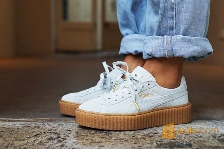 Sale PUMA x Rihanna Suede Creeper "White Gum Sole
