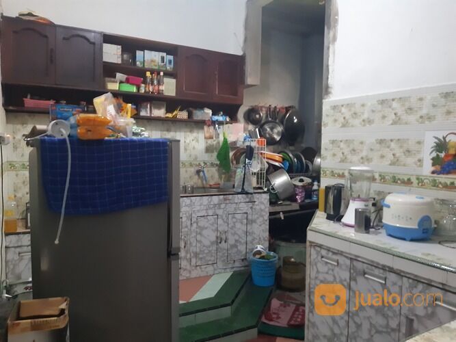 Rumah 2 lantai di Perumahan Taman Gading Jember