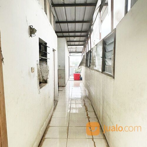 Rumah di Kebon Jeruk Jakarta Barat Dekat Wang Plaza, Universitas Esa Unggul, Mall Taman Anggrek