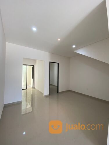 Rumah Minimalis Baru Gress, Cluster Jeruk Pondok Chandra Indah, dekat Club house dan Raya Merr PoCan