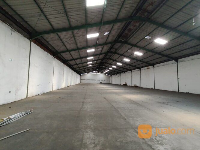 Gudang Luas dan Siap Pakai di Kawasan SIER Rungkut Industri