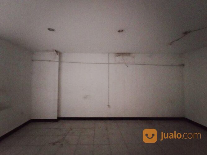 Gudang Luas dan Siap Pakai di Kawasan SIER Rungkut Industri