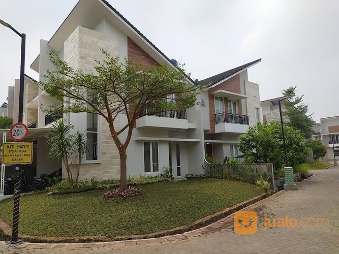 rumah harga dibawah 1M dekat universitas BUDI LUHUR jakarta selatan