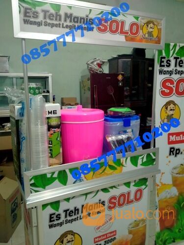 Waralaba Es Teh Solo Booth Portable