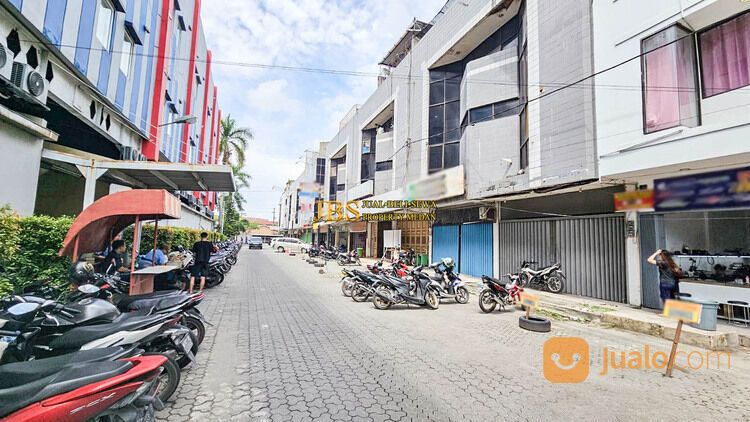 Ruko Komplek Ruko Plaza Millenium Blok A Jl.Kapten Muslim