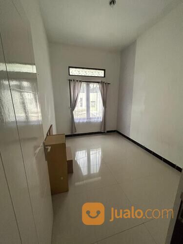 rumah strategis Komplek Rose Village Residence LT125 Ciwaruga Bandung