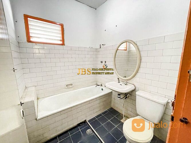 Rumah Kondisi Siap Huni Jalan Bakau (Daerah Sekip)