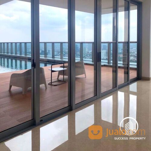 Penthouse Anandamaya Residence 3 Lantai dan 2 Kolam Renang Pribadi